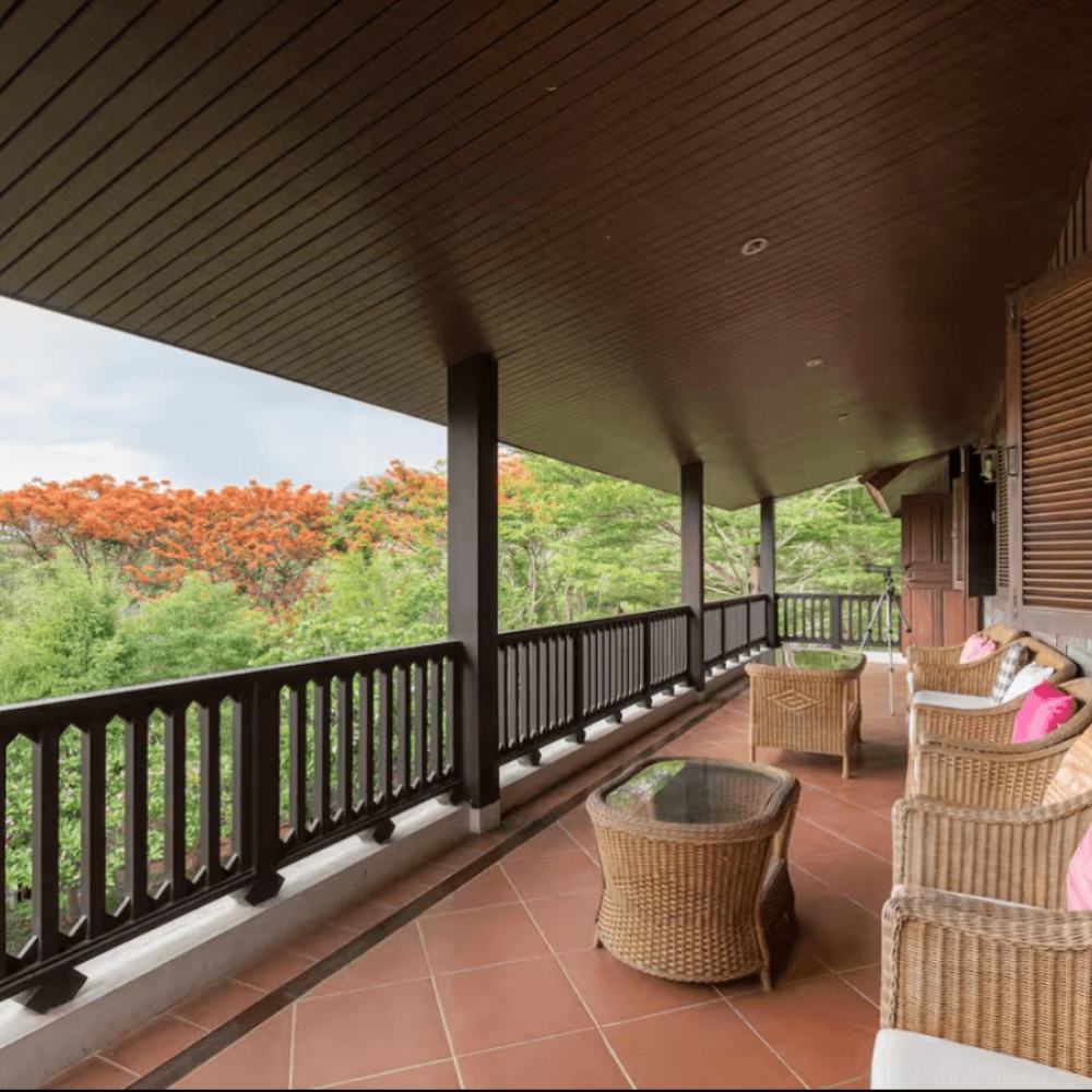 photo terrasse chambre privée SDB privé pour les retraites de yoga et sérénité. En solo ou en duo à chiang maî en thailande